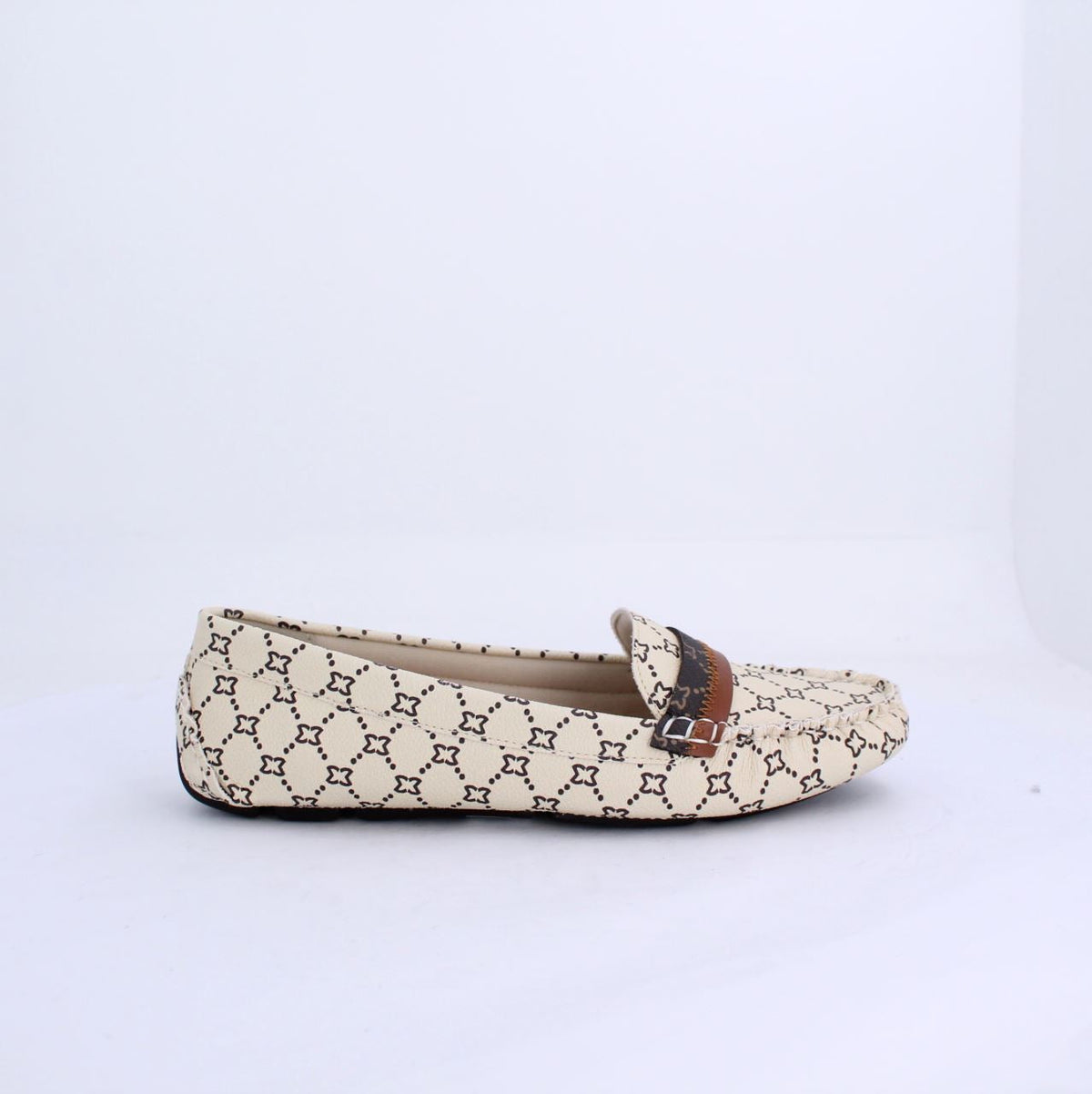 CAROLINA-MOCCASINS-FLATS-BEIGE